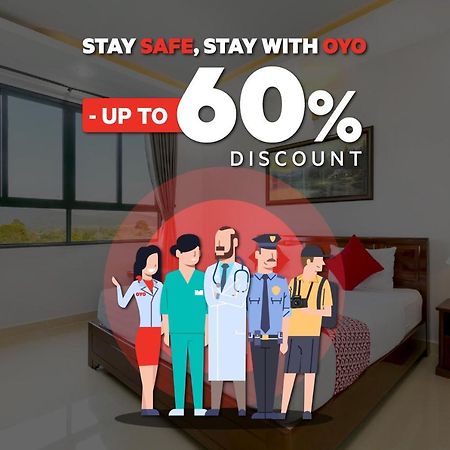 Oyo 747 Cipunegara Residence Surabaya Kültér fotó