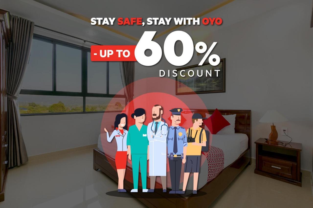 Oyo 747 Cipunegara Residence Surabaya Kültér fotó